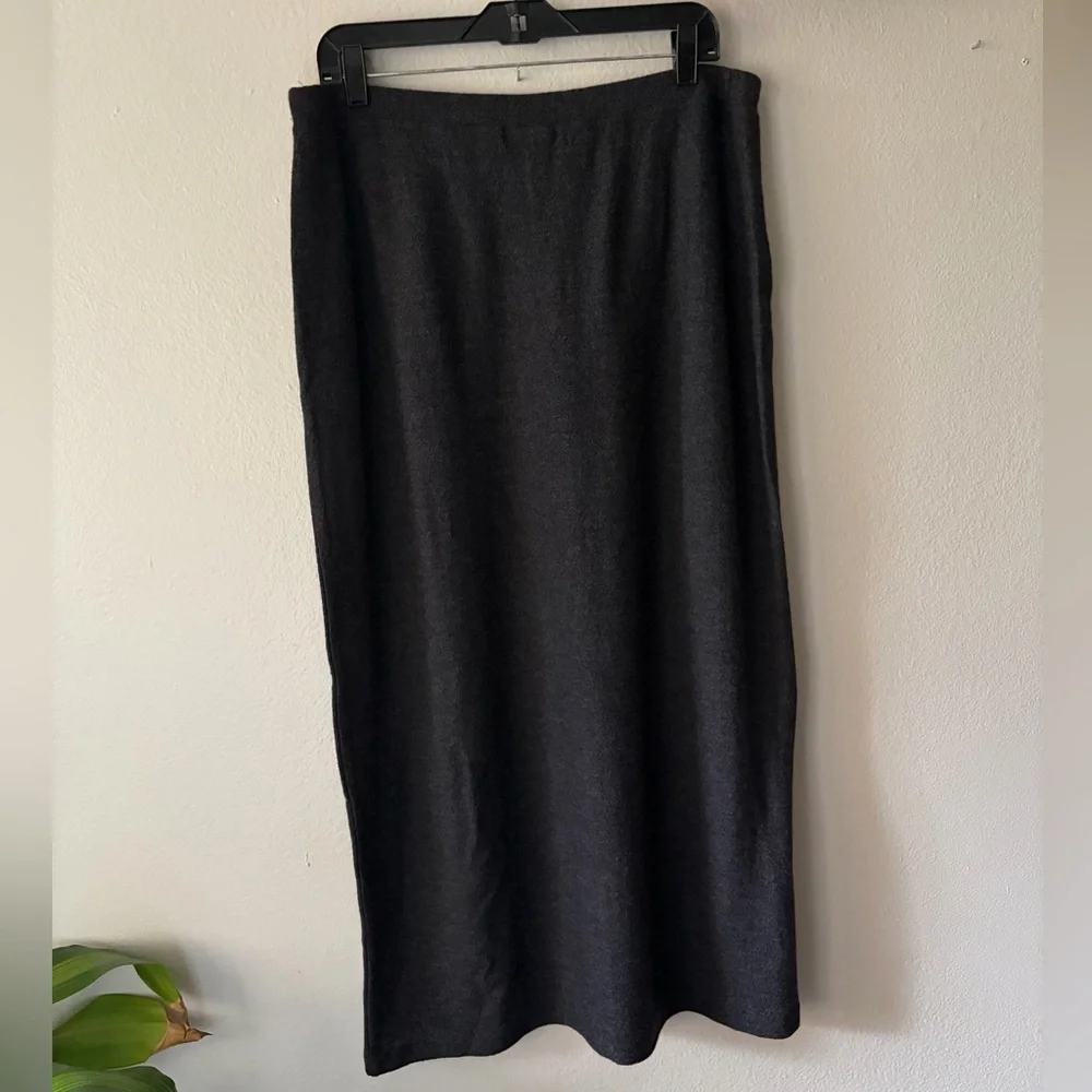 NWT Eileen Fisher Knitted Wool Crepe Straight Skirt Charcoal Gray Women’s Large - Picture 4 of 7